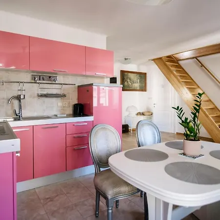 Apartman Panorama Old Town By Duhomes